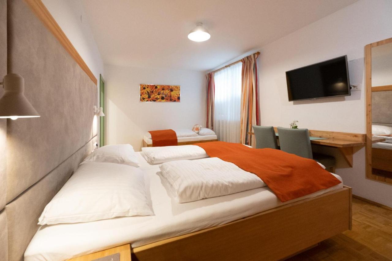 איוגנדורף Santner, Hotel מראה חיצוני תמונה