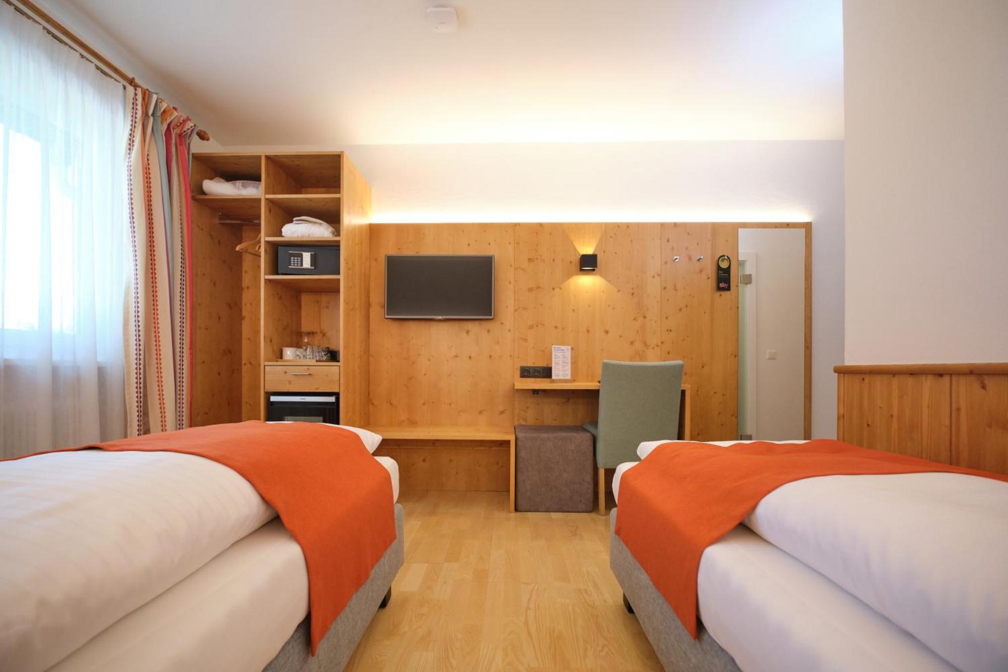איוגנדורף Santner, Hotel מראה חיצוני תמונה