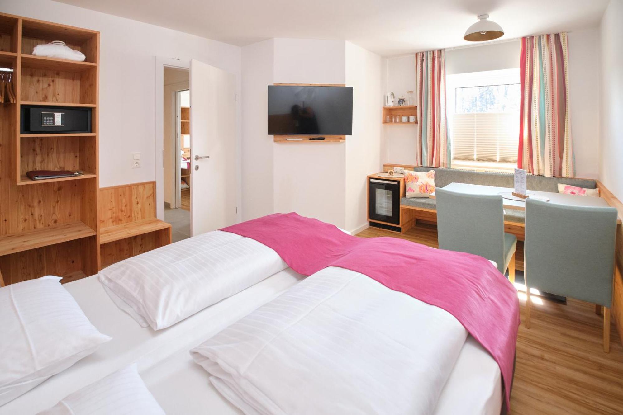 איוגנדורף Santner, Hotel מראה חיצוני תמונה