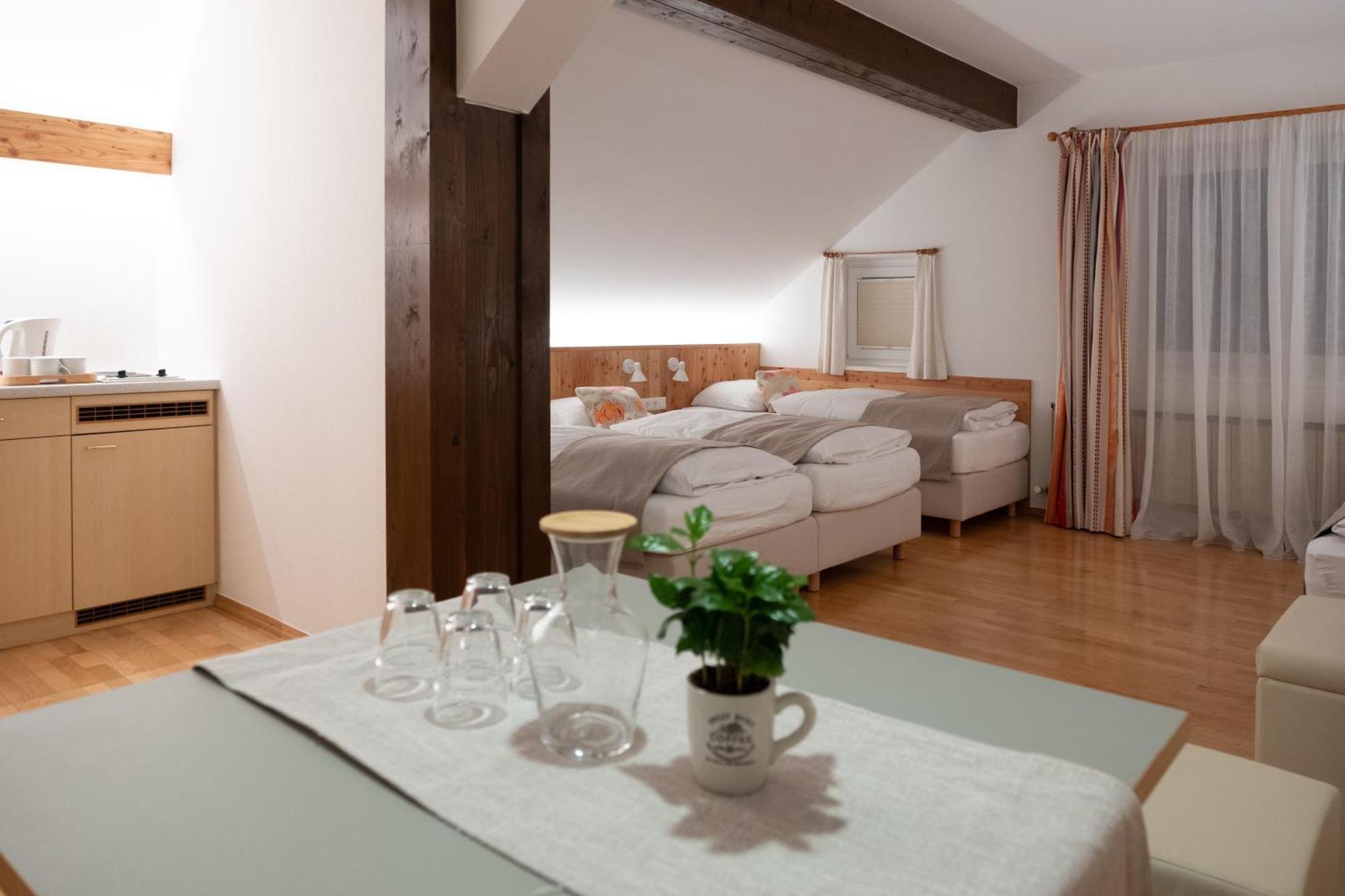 איוגנדורף Santner, Hotel מראה חיצוני תמונה